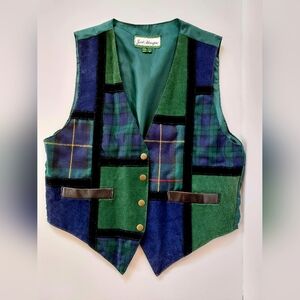 Green & Blue Plaid Vest Black Suede accents Medium Jeri Marque‎ Vintage